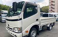 トヨタ トヨエース 1.2t平ボディ 9尺シングルジャストロー低床 スチール床 総重量3075Kg 普通免許対応 QDF-KDY221-TLMDY